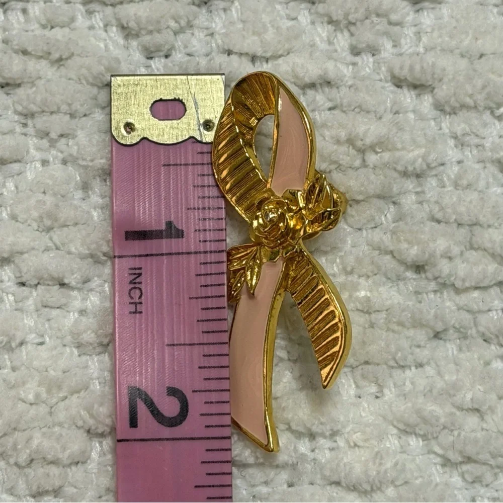 Avon cancer awareness breast